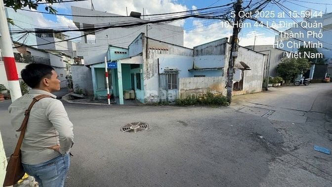 Nhà góc 2 mặt tiền. Đường Nguyễn Đôn Tiết. DT: 71.9m2. Giá 8,9 tỷ TL