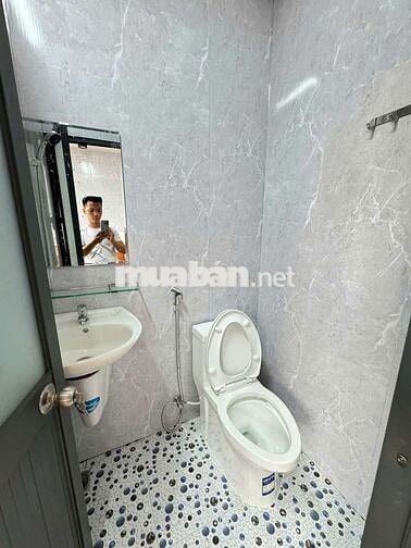 CHO THUÊ PHÒNG TÁCH BẾP Ở NGUYỄN VĂN KHỐI ,GV