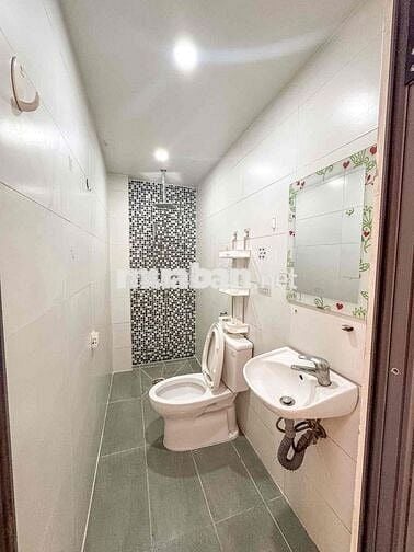 CĂN HỘ 1 PHÒNG NGỦ TÁCH BẾP CÓ SÂN SAU RIÊNG