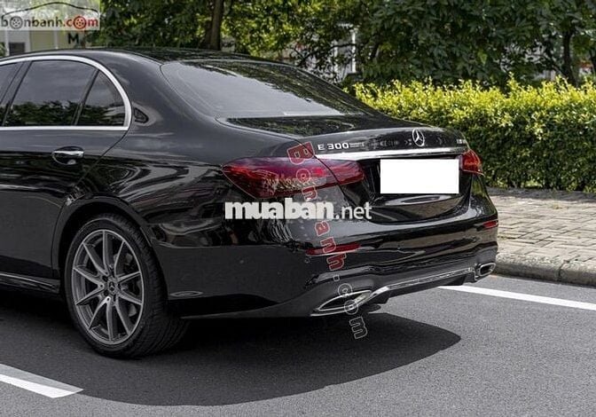 Mercedes Benz E300 AMG 2021 - 1 Tỷ 789 Triệu
