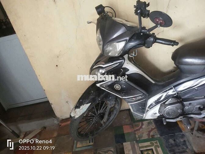 Xe máy Yamaha Jupiter màu đen đã sử dụng
