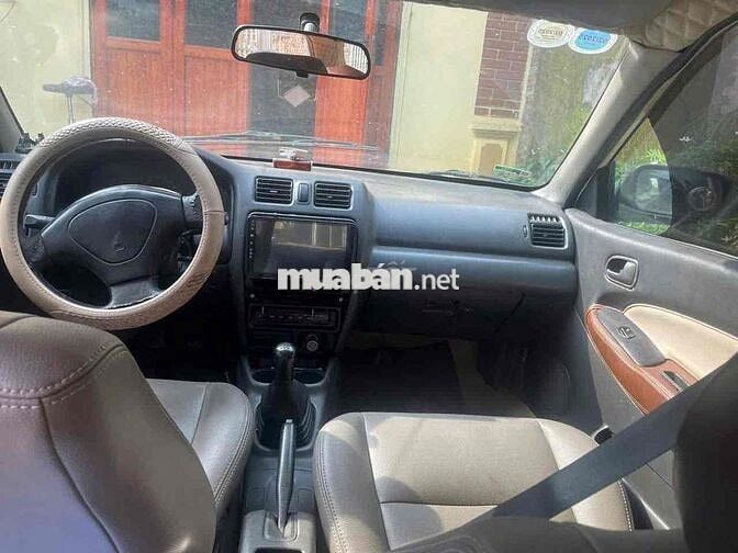 Mazda 323 2000 GLX 1.6MT - 10000 km