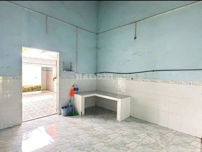 Ông Tư cần tiền nên bán nhà 150m2 ở Tân Thông Hội - Củ Chi. 900 triệu