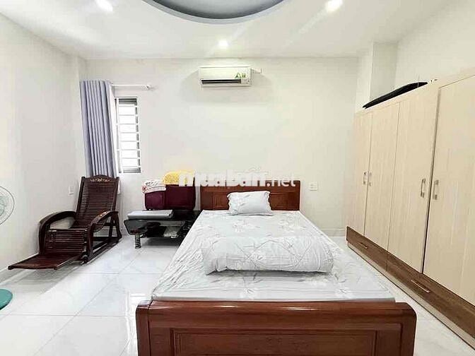 Bán nhà hẻm xe hơi,ngang 5 xây 4 tầng,hơn 10 tỷ,Lê Văn Thọ,Gò Vấp