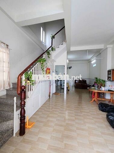 CHO THUÊ NHÀ HẺM XE TẢI QUAY ĐẦU