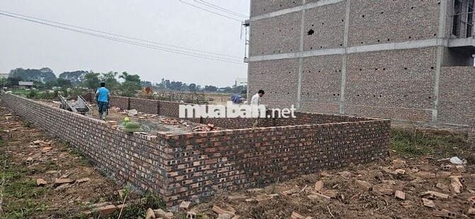 GIÁ TỐT BÁN NHANH đất đẹp tiềm năng đầu tư tại huyện Mê Linh,TP Hà Nội