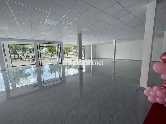MẶT BẰNG KINH DOANH - QUẬN 5 , VÕ VĂN KIỆT , 328m2 - RẤT MỚI 100tr/th