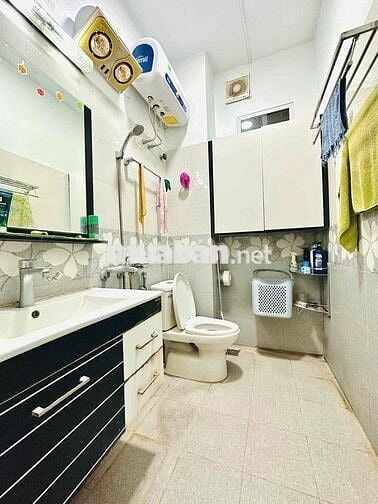 Bán nhà Q7-Tân Phú-75m2- 7 tỷ 3- hẻm ô tô-4PN-Nguyễn Thị Thập kéo  dài