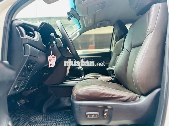 Toyota Fortuner TRD 2019 màu trắng, 86000 km