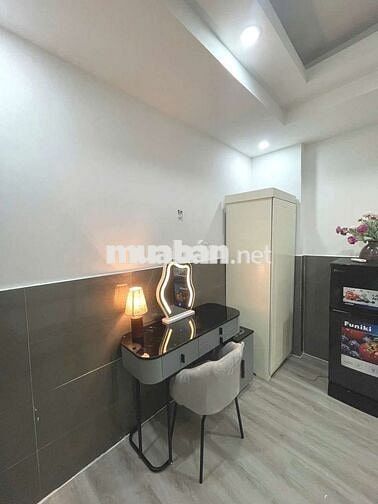 Căn hộ Full nội thất - Gần cầu Nguyễn Văn Cừ Q5 - Ngay KDC Trung Sơn