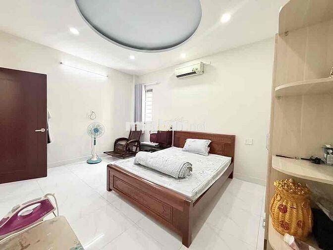 Bán nhà hẻm xe hơi,ngang 5 xây 4 tầng,hơn 10 tỷ,Lê Văn Thọ,Gò Vấp