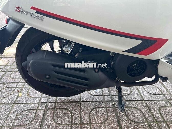 Vespa Sprint 125 ABS 2023 giá tốt