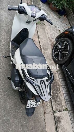 Bán Sh 125i 2023 CBS lướt, xe dán full keo