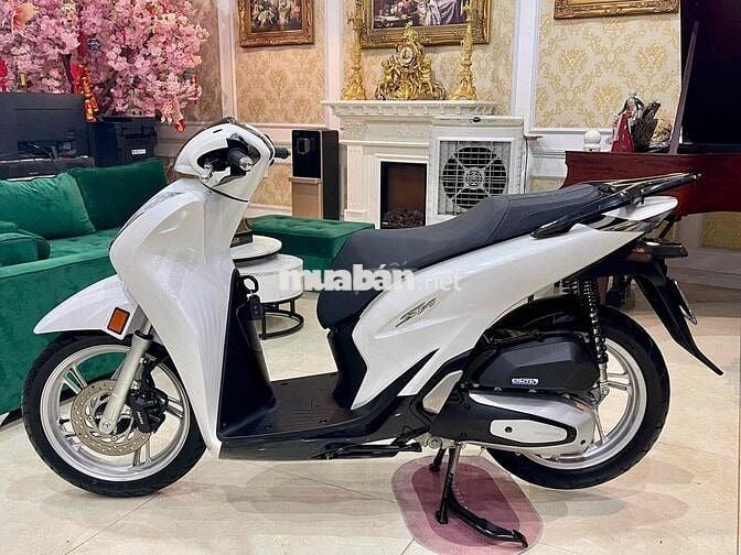 XE MÁY 68 - Honda SH 125 Cbs 2022 Trắng Lướt