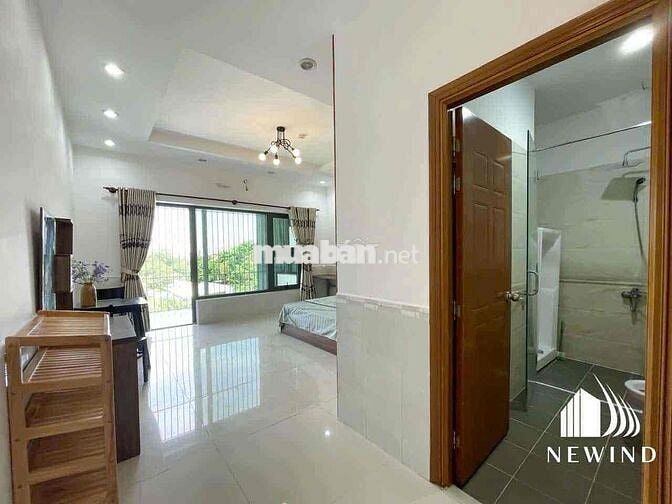 cho thuê chdv - phòng studio ban công tách bếp - diện tích khủng