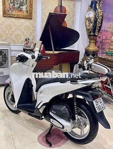 XE MÁY 68 - Honda SH 125 Cbs 2022 Trắng Lướt