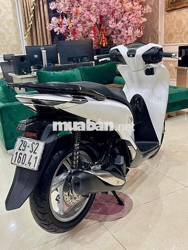XE MÁY 68 - Honda SH 125 Cbs 2022 Trắng Lướt
