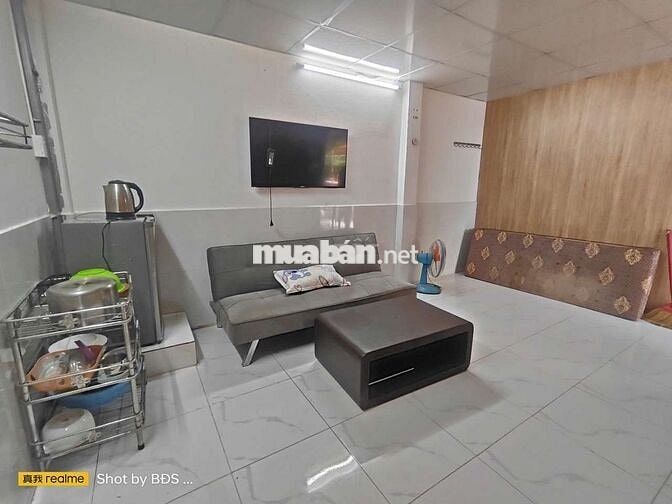 Phòng cấp bốn cho Nữ ngay chợ Hiệp Bình, HBC  2.3triệu