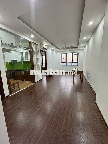 2PN2VS đồ cơ bản rẻ nhất tại cc Thái Hà, tầng trung, view thoáng, sáng