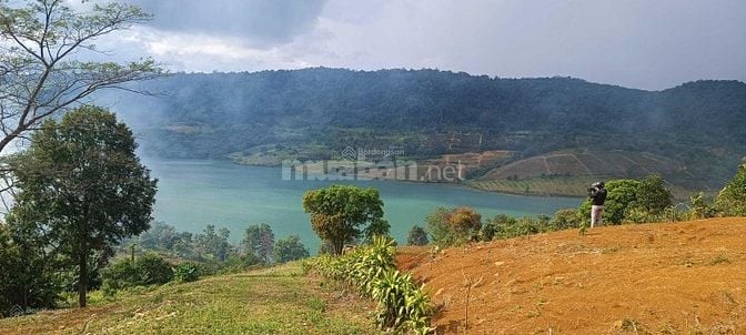 ĐẤT VIEW HỒ NGỌC - 2594m2 (có sẵn 700m2 ONT)