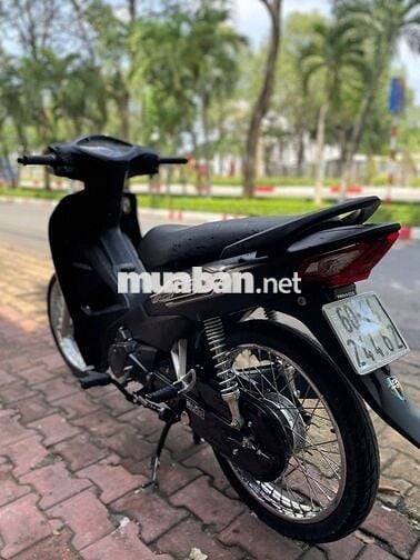 Xe máy Honda Wave Alpha màu đen nhám 2022