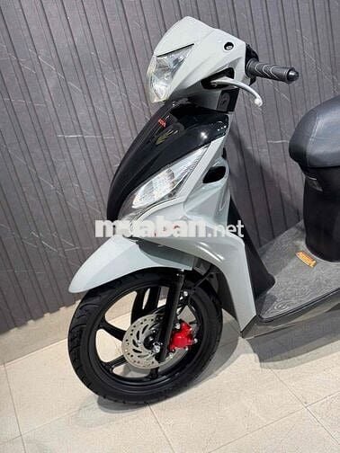 cần bán xe vision 2012 còn mới