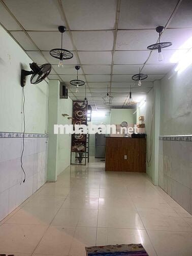 cho thuê nhà mạt tiền lô D chung cư phạm viết chánh. nguyên căn ,