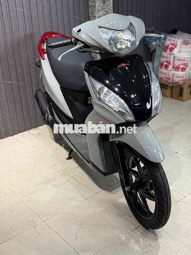cần bán xe vision 2012 còn mới