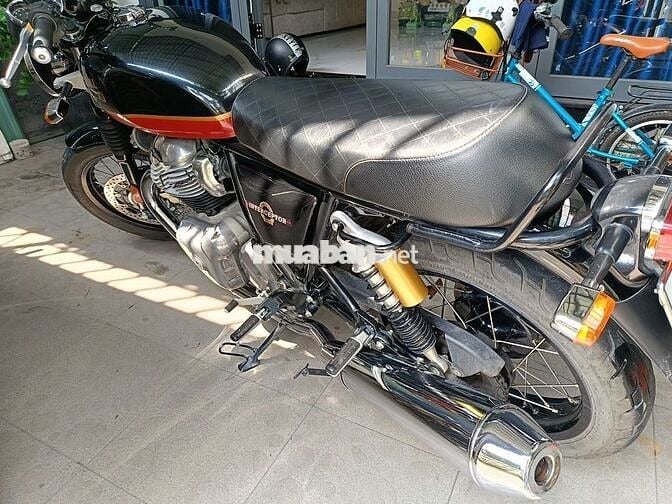 RE Intercepter 650 màu đen nguyên bản 2023