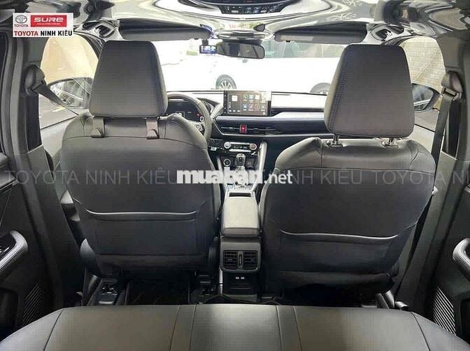 Toyota Yaris 2023 - 18000 km