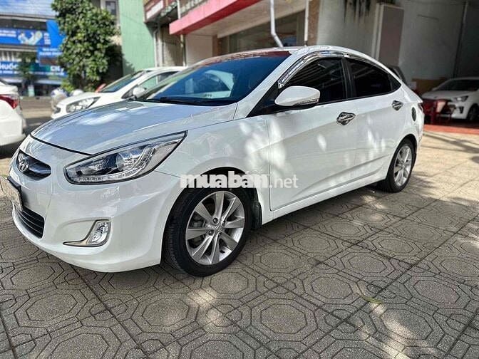 HYUNDAI ACCENT BLUE 2016 – NHẬP  KHẨU, FORM ĐỜI