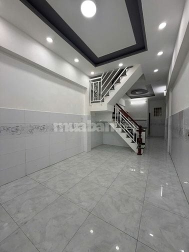 Khu VIP Quận 8 Âu Dương Lân nhà mới vào ở ngay nhà nở hậu . Hẻm xh