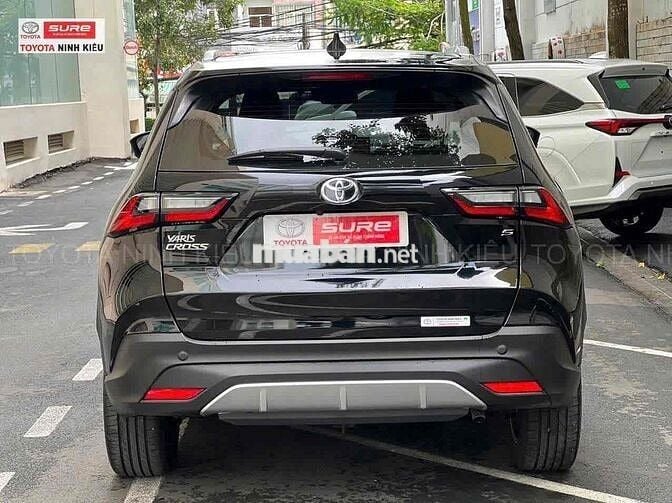 Toyota Yaris Cross 2025 1.5 D-CVT 1000km 155tr Tra
