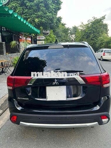 Mitsubishi Outlander 2018 2.0 CVT Premium xe 1 chu