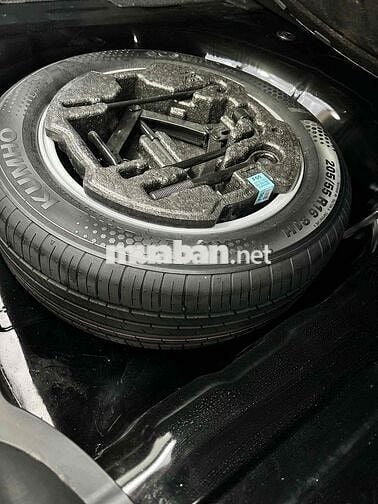 Hyundai Elantra 2022 1.6 AT Đặc biệt - 39000 km
