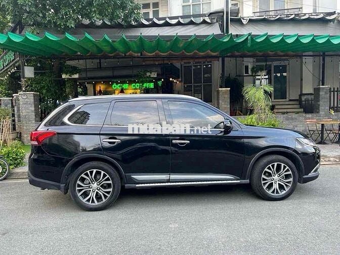 Mitsubishi Outlander 2018 2.0 CVT Premium xe 1 chu