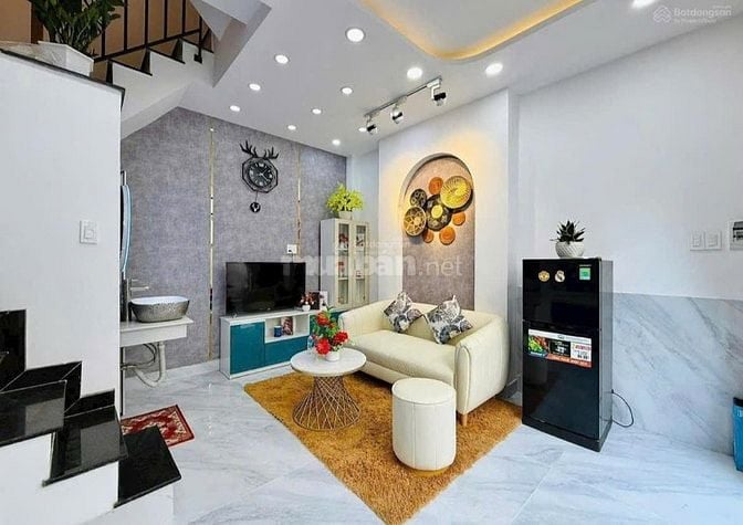 Hạ giá 300tr nhà Phan Đăng Lưu, Phú Nhuận, Giá 3TỶ9/73m2 - Hẻm rộng 5M