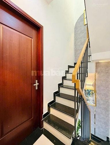 Hạ giá 300tr nhà Phan Đăng Lưu, Phú Nhuận, Giá 3TỶ9/73m2 - Hẻm rộng 5M