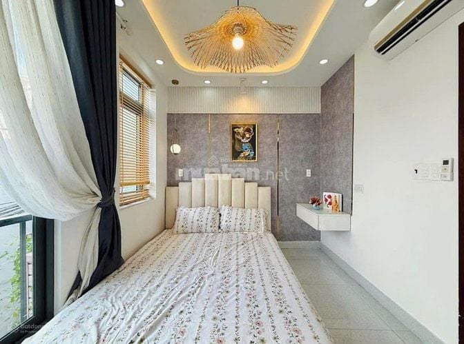 Hạ giá 300tr nhà Phan Đăng Lưu, Phú Nhuận, Giá 3TỶ9/73m2 - Hẻm rộng 5M