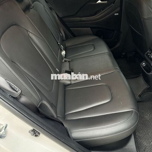 Creta Đặc Biệt 2024 lướt 16.000km, sơn zin 100%