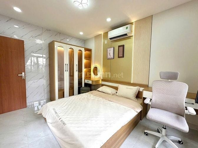 Ngay MT Hoa Cúc giá cực mềm 5tỷ1,65m2 ngay khu ẩm thực Vip,SHR