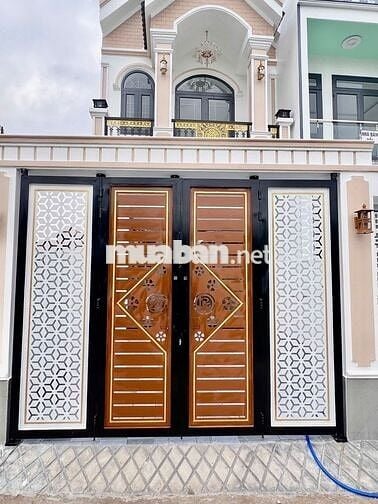 NHÀ MỚI XÂY 1TRỆT 1LẦU-SỔ HỒNG RIÊNG-HOÀN CÔNG ĐỦ-2TỶ650 CÒN BỚT