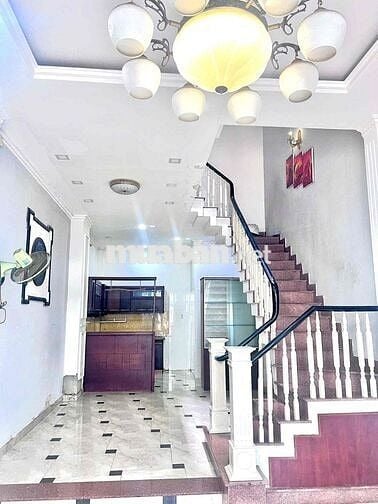 Nhà Hẻm Mã Lò (4x13m) 2 Lầu 4 Phòng . Có máy lạnh