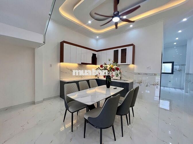 NHÀ MỚI XÂY 1TRỆT 1LẦU-SỔ HỒNG RIÊNG-HOÀN CÔNG ĐỦ-2TỶ650 CÒN BỚT