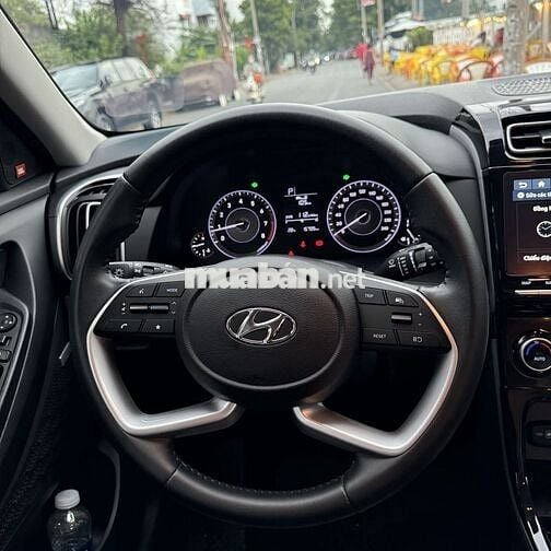 Creta Đặc Biệt 2024 lướt 16.000km, sơn zin 100%
