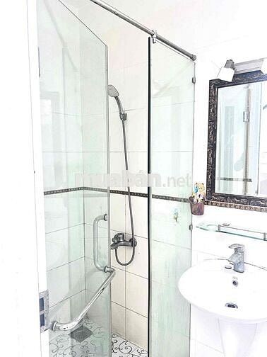 Nhà Hẻm Mã Lò (4x13m) 2 Lầu 4 Phòng . Có máy lạnh