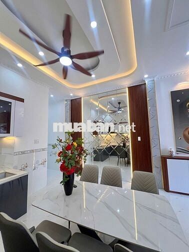 NHÀ MỚI XÂY 1TRỆT 1LẦU-SỔ HỒNG RIÊNG-HOÀN CÔNG ĐỦ-2TỶ650 CÒN BỚT