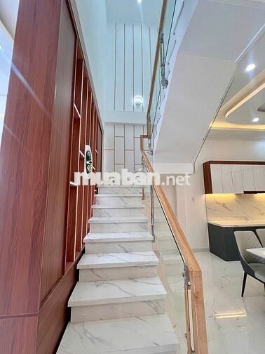 NHÀ MỚI XÂY 1TRỆT 1LẦU-SỔ HỒNG RIÊNG-HOÀN CÔNG ĐỦ-2TỶ650 CÒN BỚT