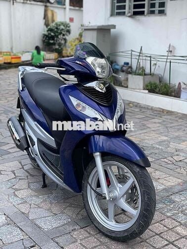 Shark 125 máy zin trả trc 5tr9 nhận xe