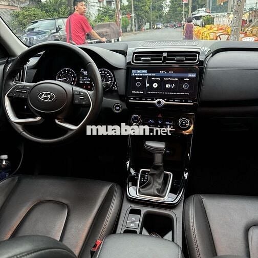 Creta Đặc Biệt 2024 lướt 16.000km, sơn zin 100%
